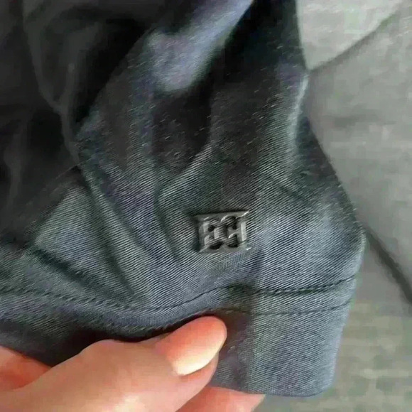 Escada 100% silk tank in Navy blue size 42 (12 us) - Picture 6 of 6